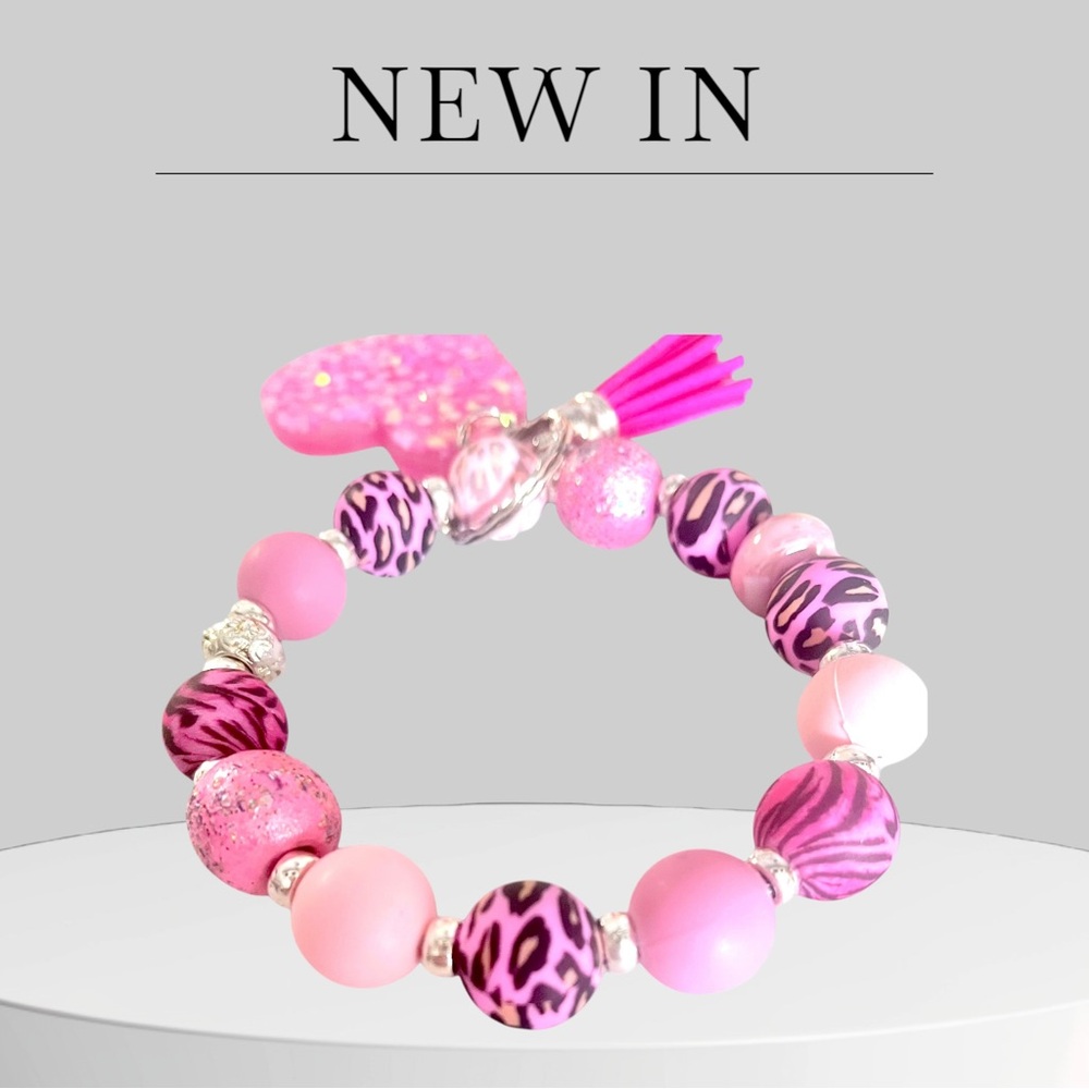 Silicone and Wood Beaded Keychain Bracelet with Heart Charm